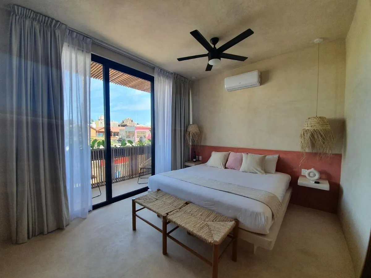 Casa Peregrino Holbox Hotel