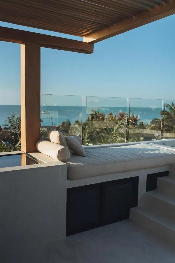 Casa Peregrino Holbox contacts