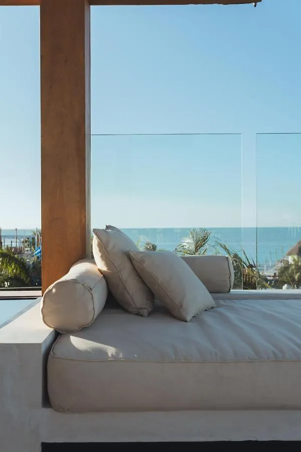 Casa Peregrino Holbox Hotel