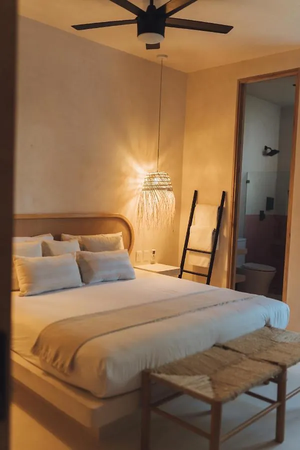 Hotel Casa Peregrino Holbox  Isla Holbox