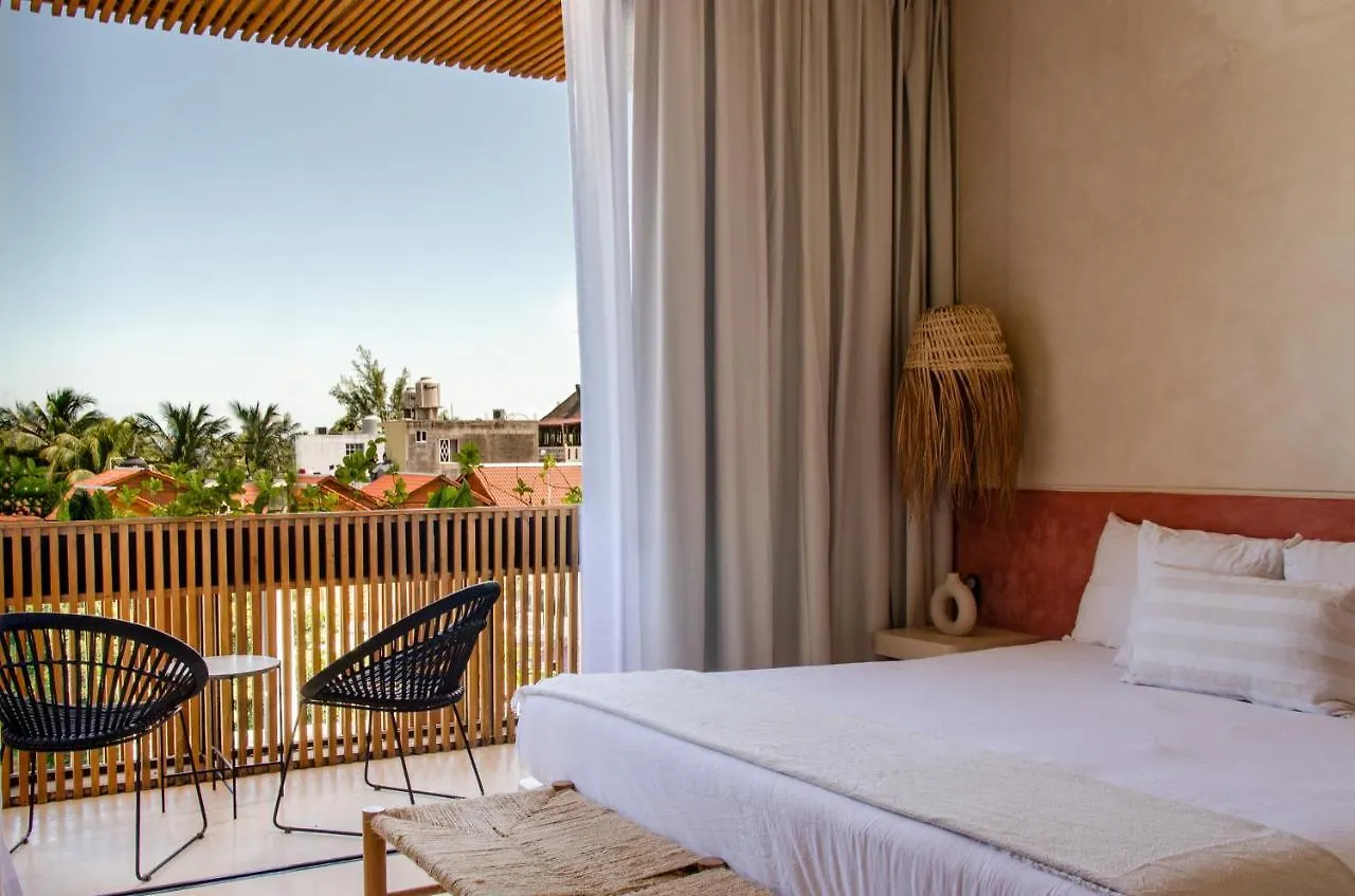 Casa Peregrino Holbox Hotel